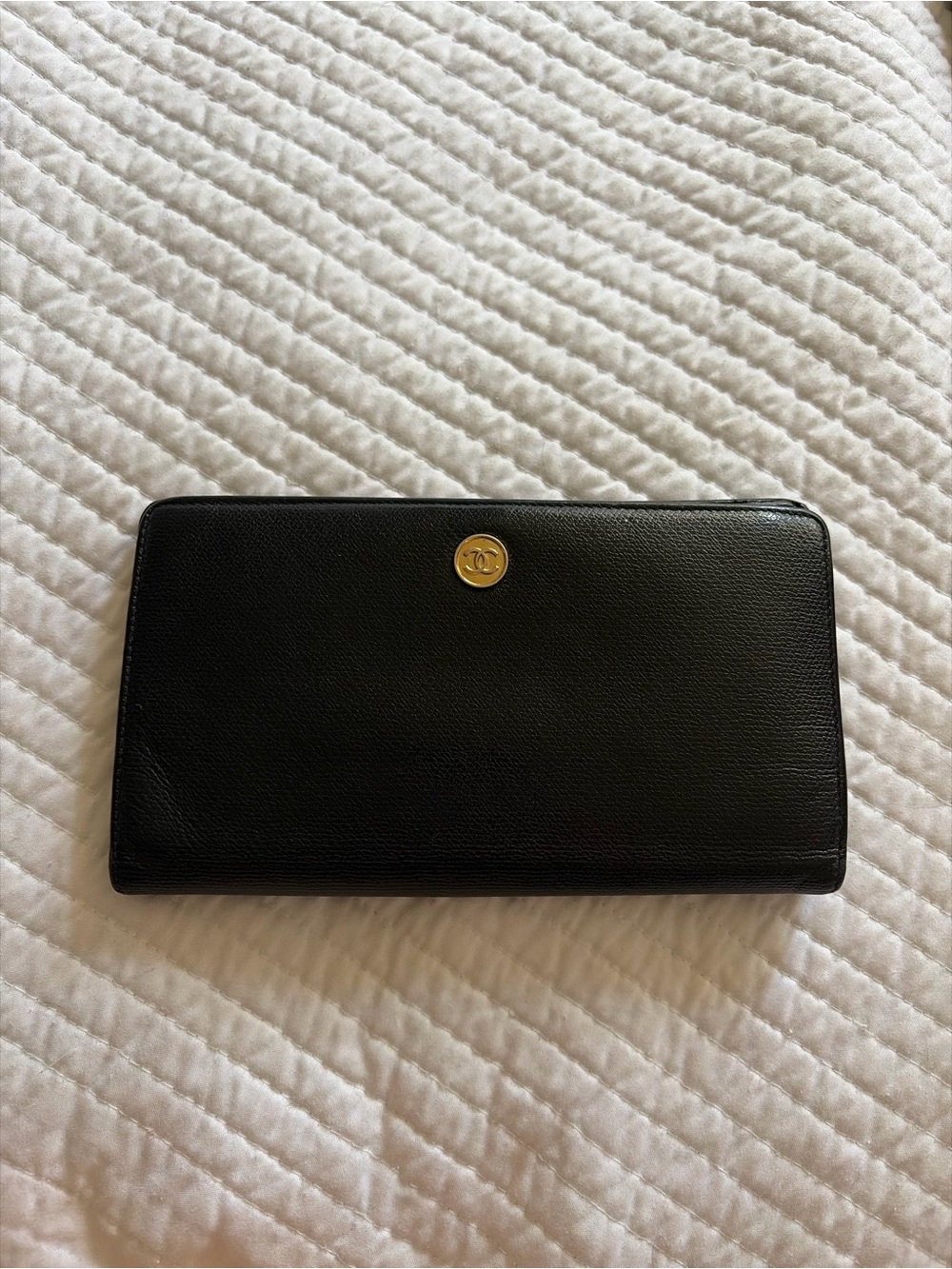 CHANEL Black Leather Continental Card Holder with Gold CC Button